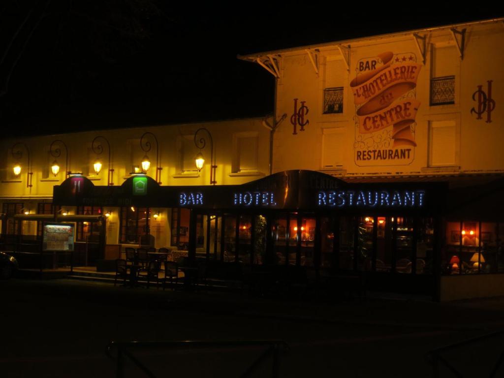 Hotellerie Du Centre Salies-du-Salat Exterior foto